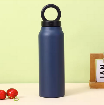 BOTELLA CON TAPA MAGNÉTICA
